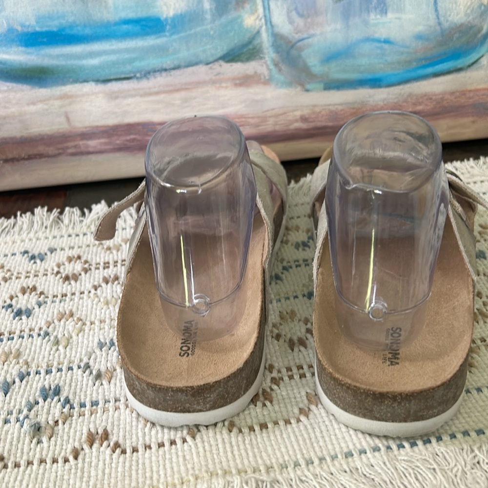 Silver Cross-Strap Sandals size 10 Sonoma - Picture 3 of 5